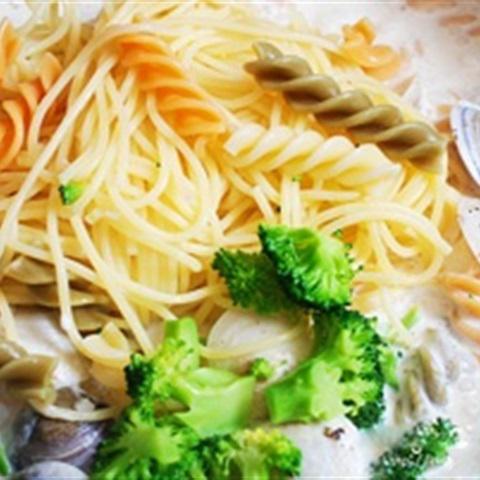 Cách làm mì Ý sốt với kem