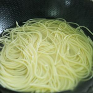 Cách làm mì Ý tốc hành