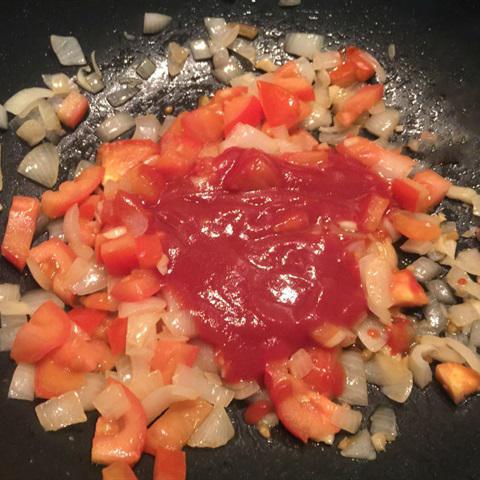 Cách làm mì ý với hải sản