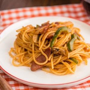 Cách làm mì Ý xào xúc xích