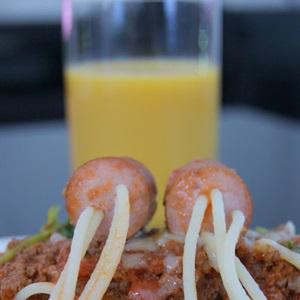 Cách làm mì ý xiên xúc xích