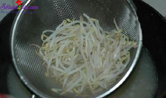 Miến gà trộn giá – món ngon cho cô nàng giảm cân