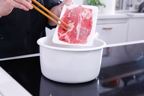 Miến nấu hến và rau cải ngon ngất ngây