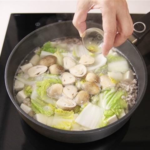 Cách làm miến nấu thịt nấm rơm