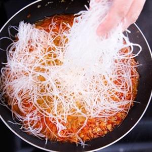 Cách làm miến sốt thịt heo bằm