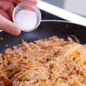 Cách làm miến sốt thịt heo bằm