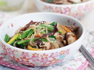 Miến trộn Japchae kiểu Hàn