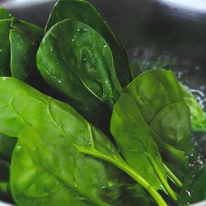 Cách làm miến trộn kiểu Hàn hấp dẫn