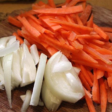 Cách làm miến trộn kiểu Hàn Quốc