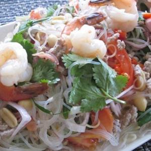 Cách làm miến trộn salad