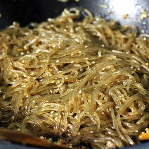 Cách làm miến trộn theo kiểu Hàn Quốc