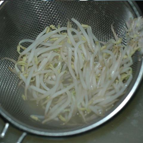 Cách làm miến trộn thịt gà