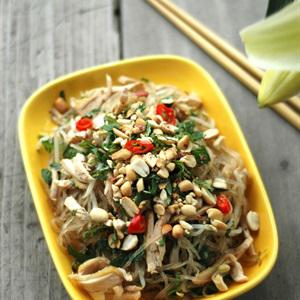 Cách làm miến trộn thịt gà