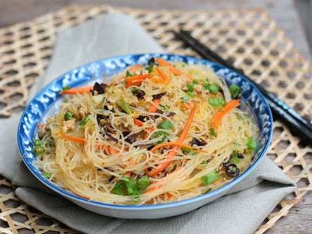 Miến xào Indonesia