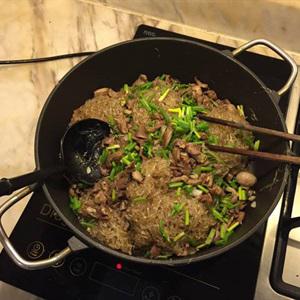 Cách làm miến xào lòng gà