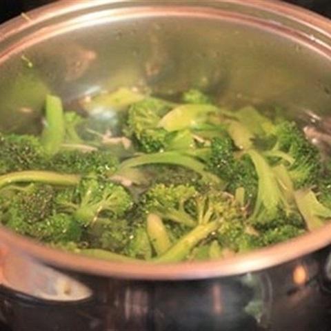 Cách làm miến xào mì căn