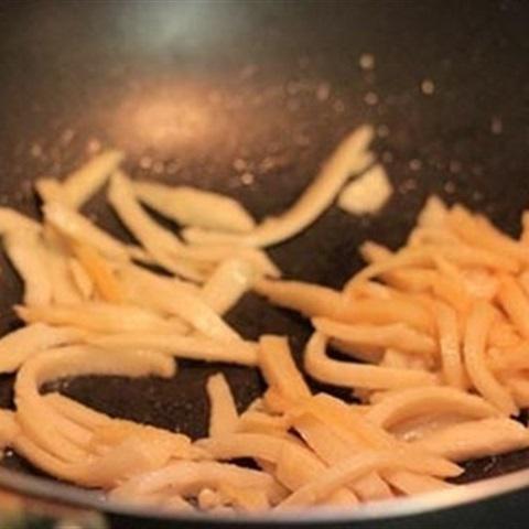 Cách làm miến xào mì căn