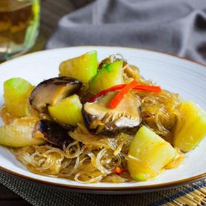Cách làm miến xào nấm bầu