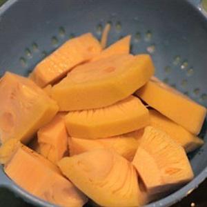 Cách làm mít non kho nấm