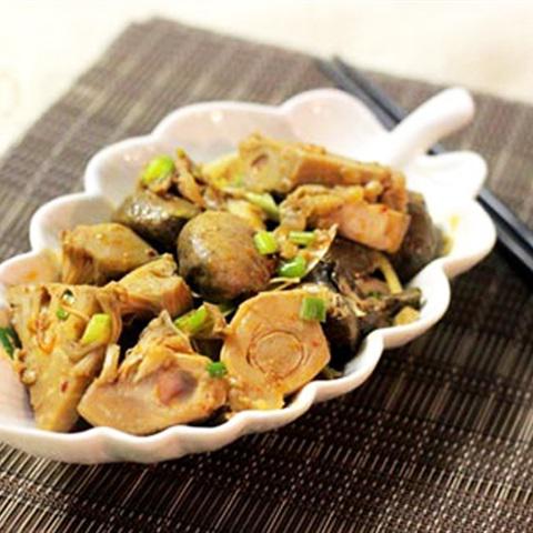 Cách làm mít non kho nấm