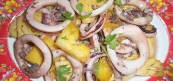 Mở màn bữa ăn với món mực xào dứa thơm ngon hấp dẫn