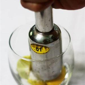 Cách làm mojito chanh bạc hà