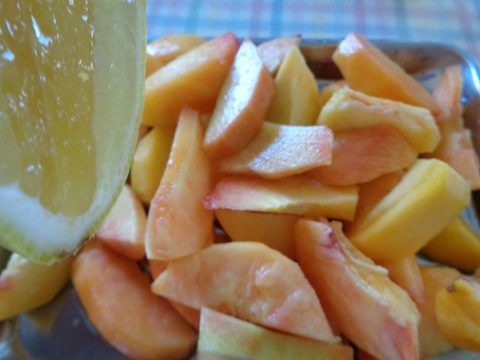 Món ăn mùa Hè: Salad trái cây sò điệp