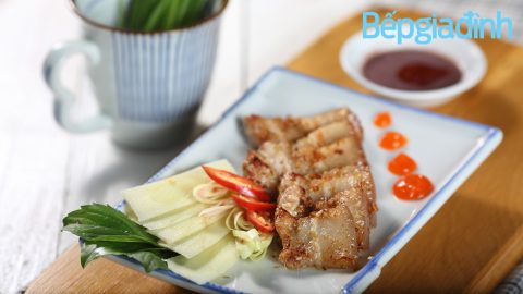 Món canh bak kut teh chuẩn vị Singapore