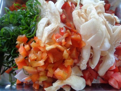 Món chả giò tôm bắt mắt