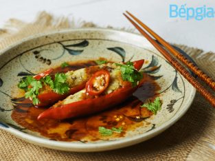 Món chay: Ớt sừng nhồi khoai lang hấp nước tương