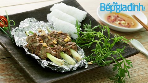 Món nấu nhanh: Chả giò cuốn tôm dừa thơm béo