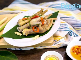 Món nấu nhanh: Chân gà ngâm chua ngọt