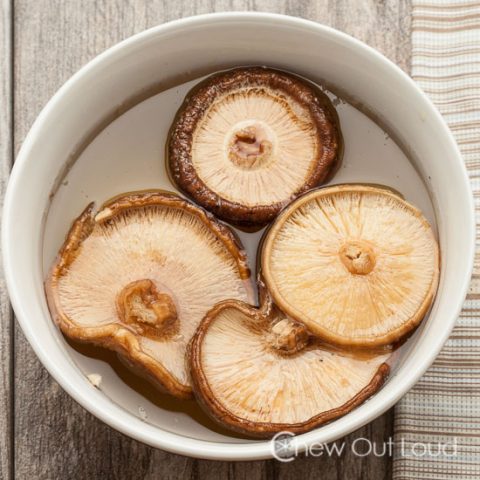 Món ngon cho bé: Gà nấu sữa tươi bé thích mê