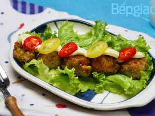 Món ngon cho bé: Thịt viên trộn khoai lang nướng