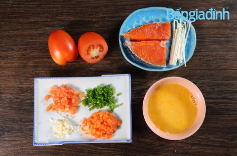 Món ngon cho bé: Trứng chiên bách hoa kiểu pizza