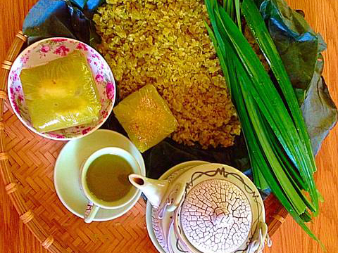 Món ngon cho bé: Trứng cuộn thanh cua