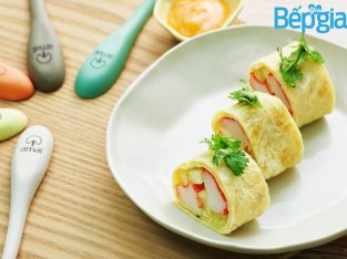 Món ngon cho bé: Trứng cuộn thanh cua