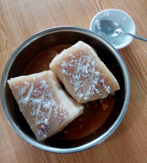 Món ngon cuối tuần: Cá lóc hấp mắm nhĩ, bông thiên lý