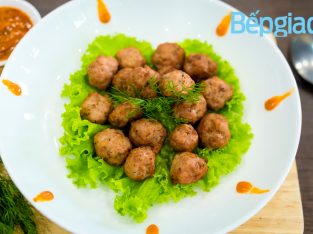 Món ngon cuối tuần: Chả ếch chấm sốt thì là