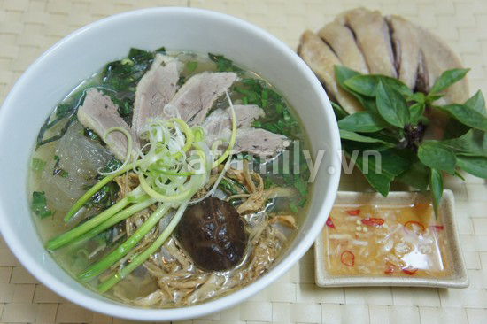 Món ngon cuối tuần: Miến măng vịt