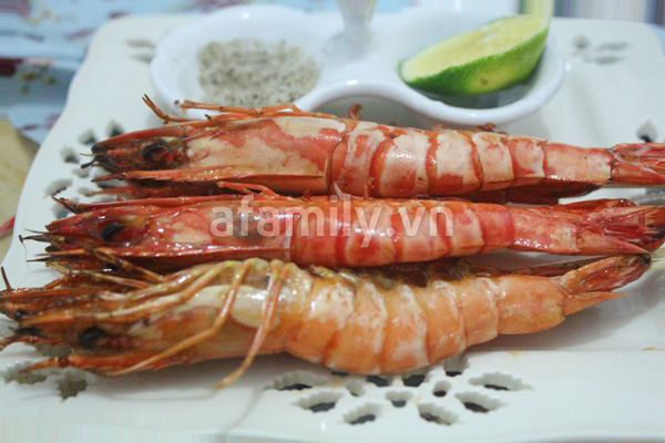 Món ngon cuối tuần: Tôm nướng