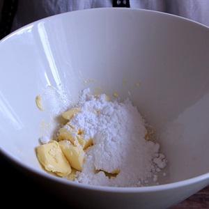 Cách làm bánh Mont Blanc vị khoai lang