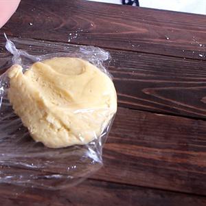 Cách làm bánh Mont Blanc vị khoai lang