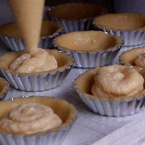 Cách làm bánh Mont Blanc vị khoai lang