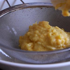 Cách làm bánh Mont Blanc vị khoai lang