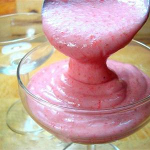 Cách làm mousse dâu và sữa chua