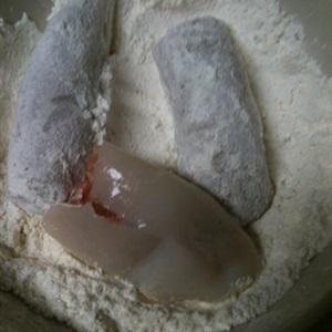 Cách làm mực nhồi thịt chiên giòn