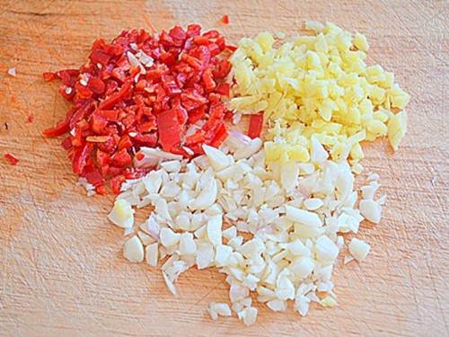 Mực chiên trứng muối vàng ruộm ngon cơm