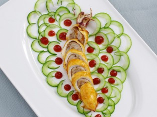 Mực dồn thịt sốt chua ngọt (Trái tim nhân ái)