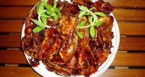 Mực khô rim chua cay hấp dẫn ngày cuối tuần